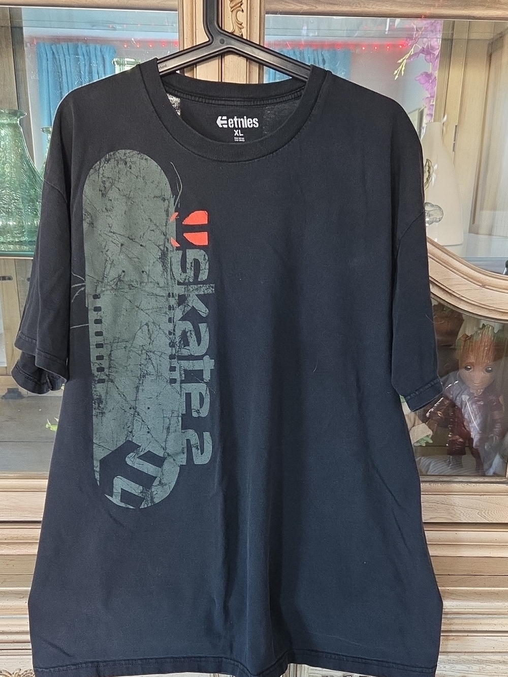 Vintage 2009 Etnies x EA Sports Skate 2 Promo T-Shirt XL